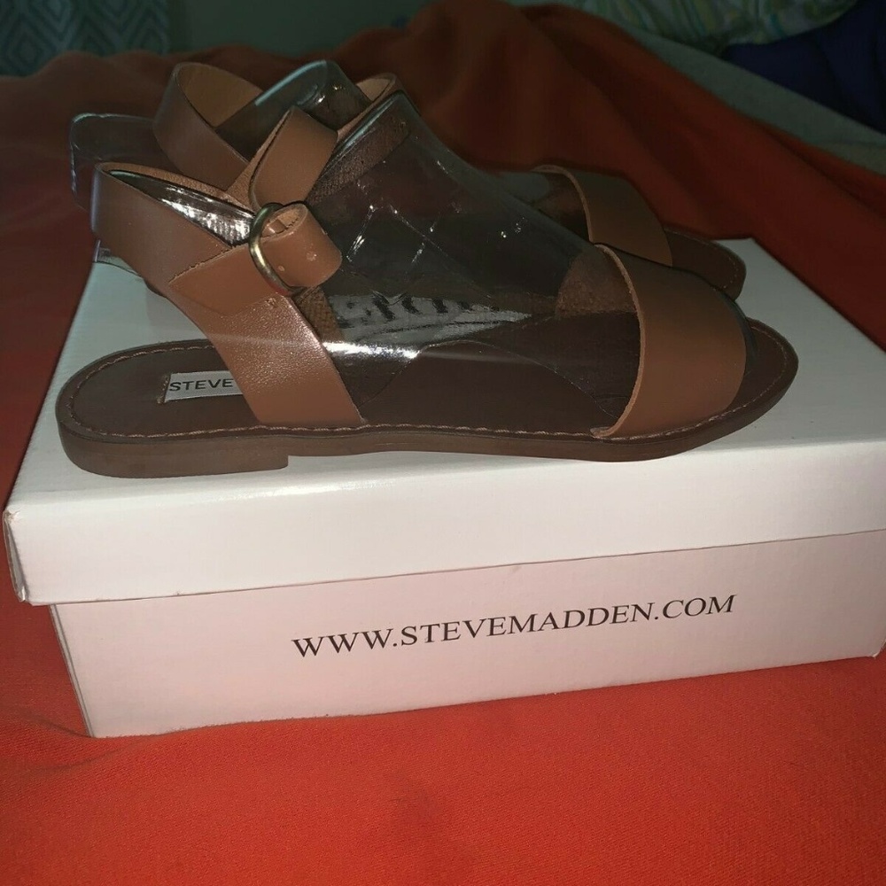 Steve Madden Sandals Size 7